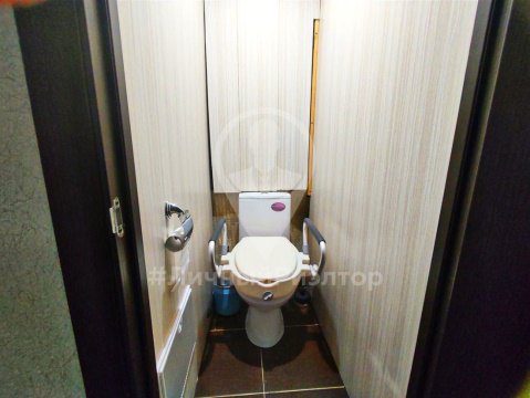 2-к квартира, 3/3 эт., 53м²