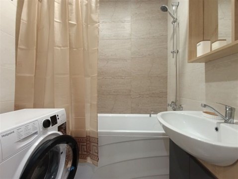 2-к квартира, 2/3 эт., 54м²